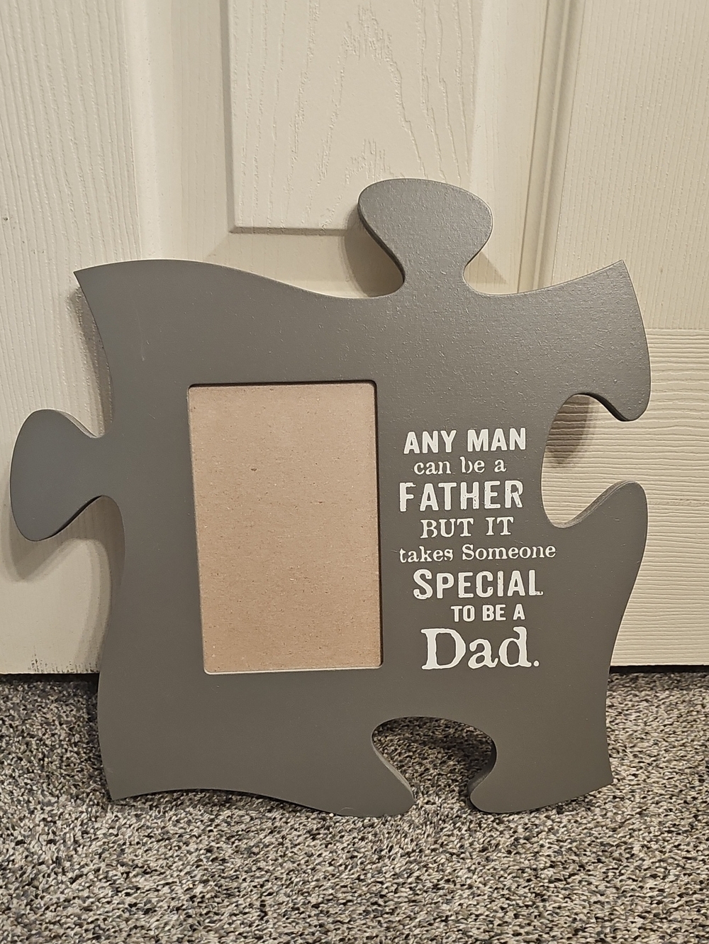 Gray Puzzle Piece 'Dad' Photo Frame